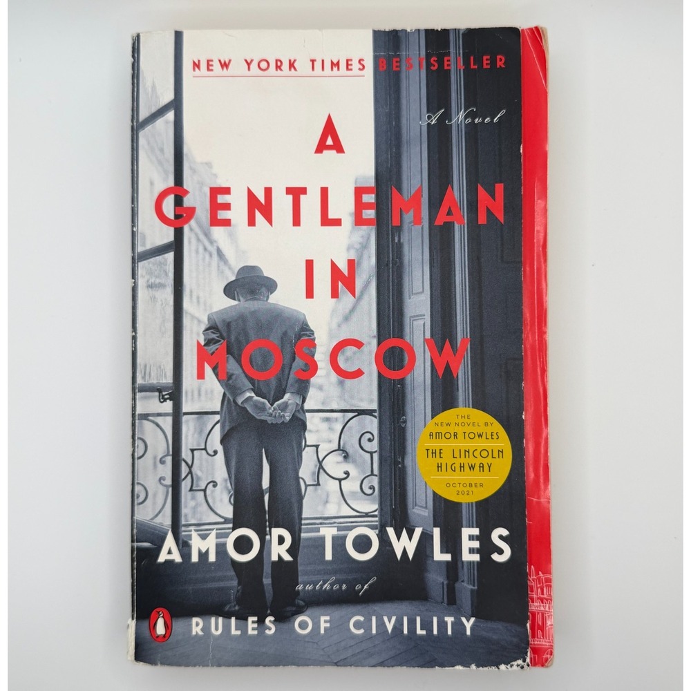 A Gentleman in Moscow Amor Towles Paperback Book